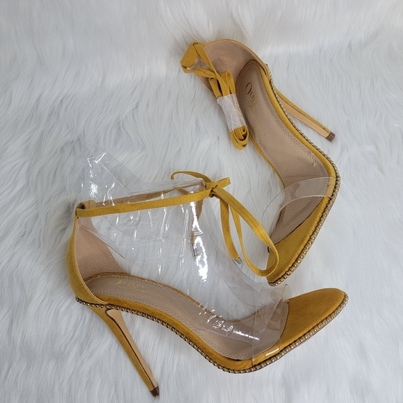 Stiletto heeled sandals lace up. - Picture 5 of 10